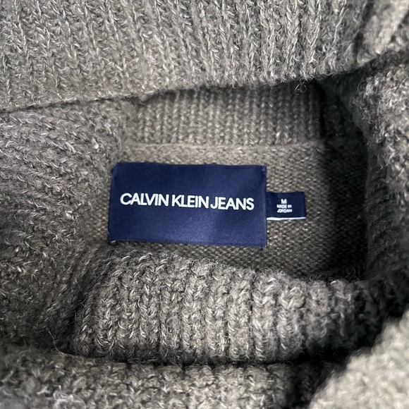 Calvin Klein Jeans Knit turtleneck sweater women's size Medium - Picture 3 of 5